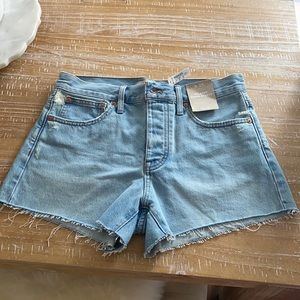 Madewell Mid-Rise Relaxed Denim Shorts